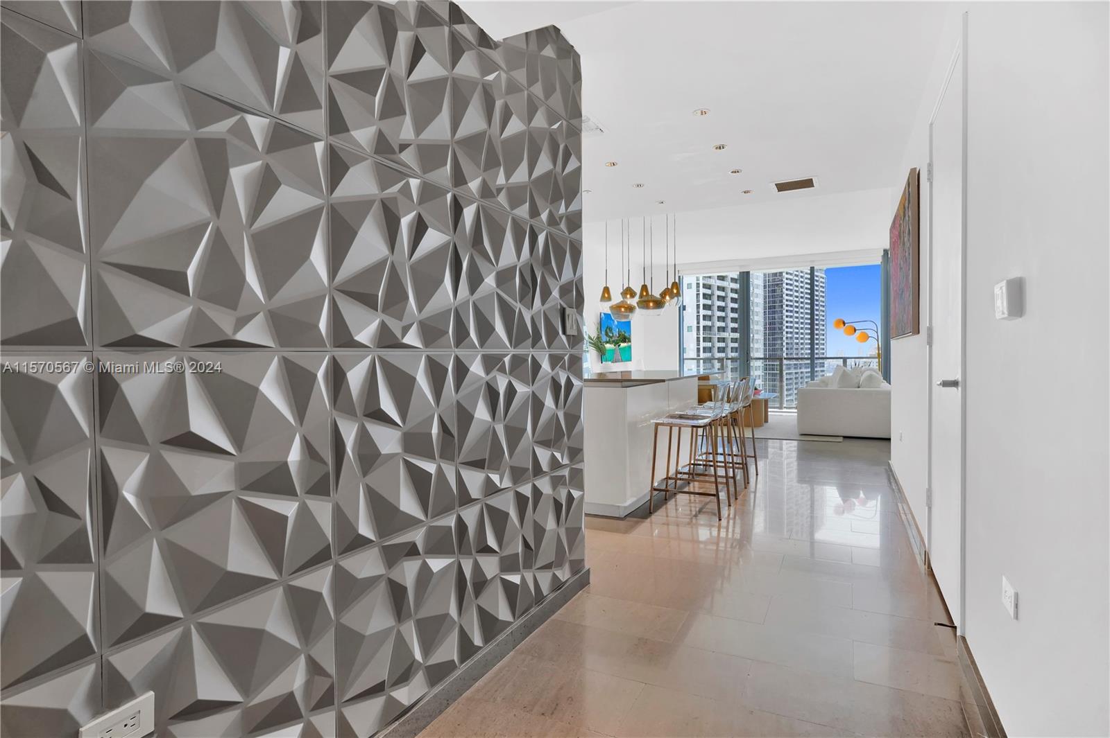 REACH CONDO - Residential Lease