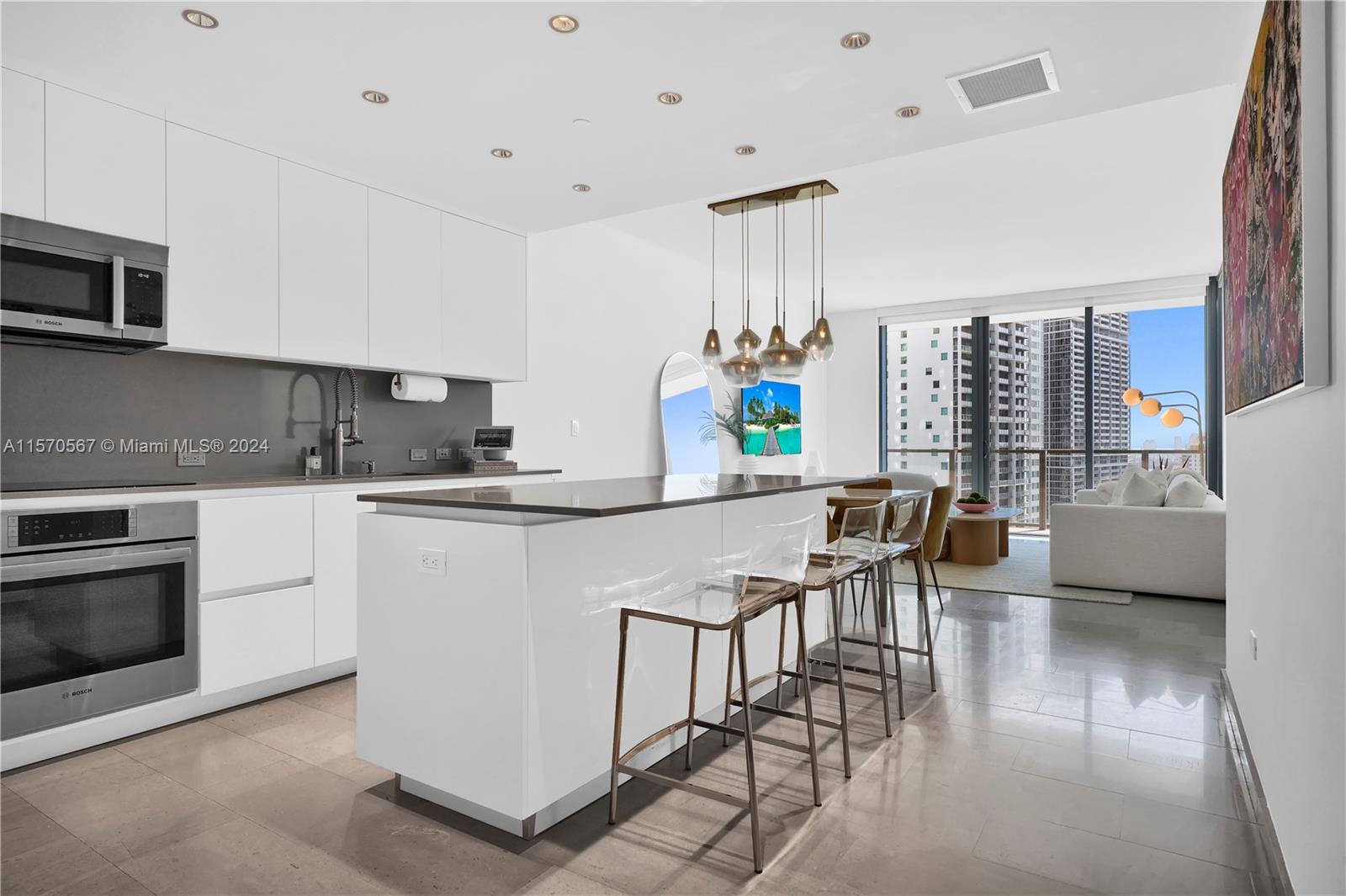 REACH CONDO - Residential Lease