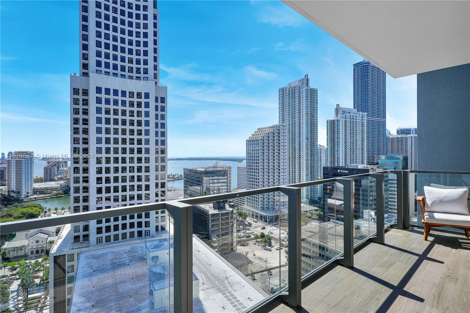 REACH CONDO - Residential Lease