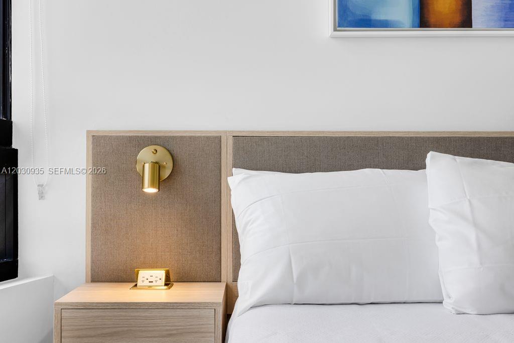 District 225 Miami - Residential