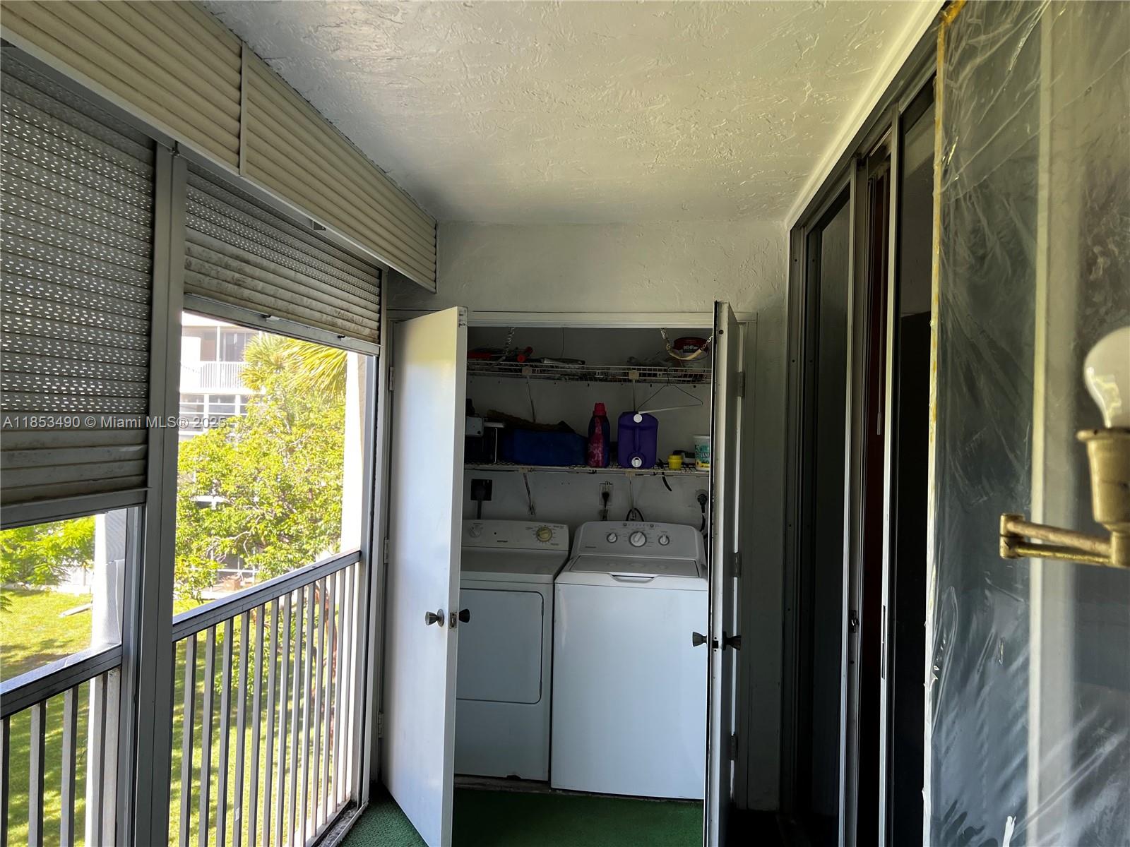 CYPRESS CHASE NORTH NO. 3 - Residential