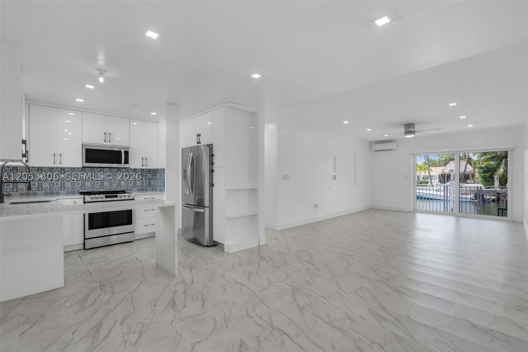 KEYSTONE MANOR CONDO - Residential