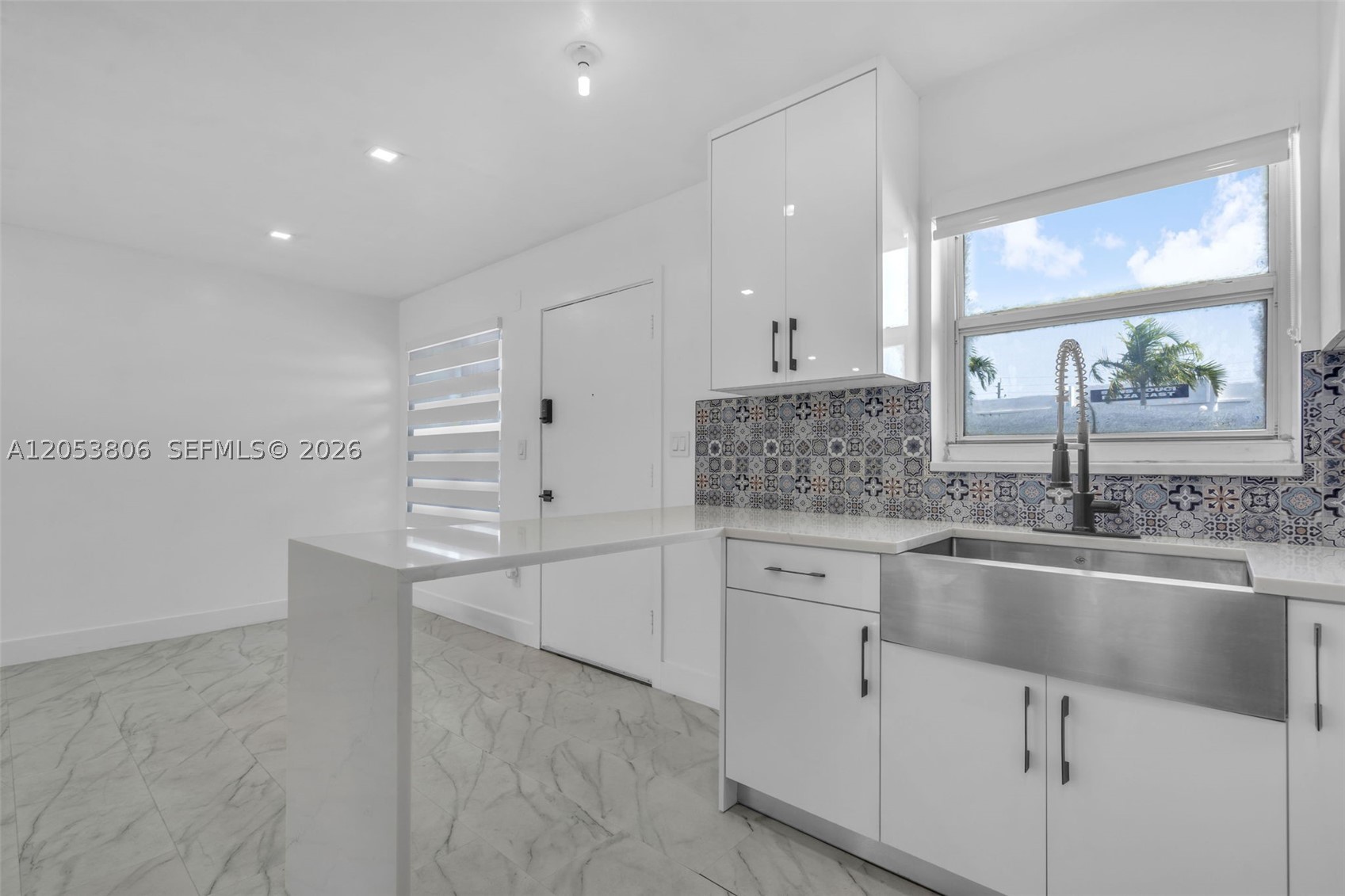 KEYSTONE MANOR CONDO - Residential