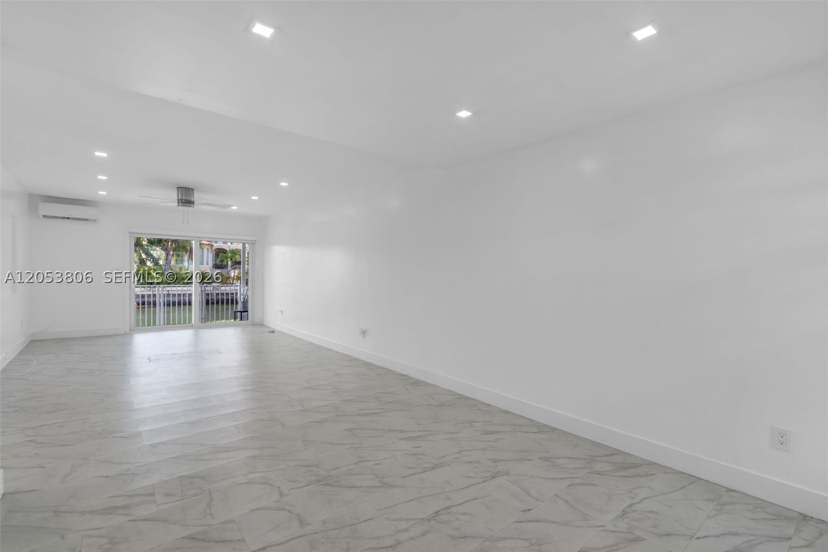 KEYSTONE MANOR CONDO - Residential