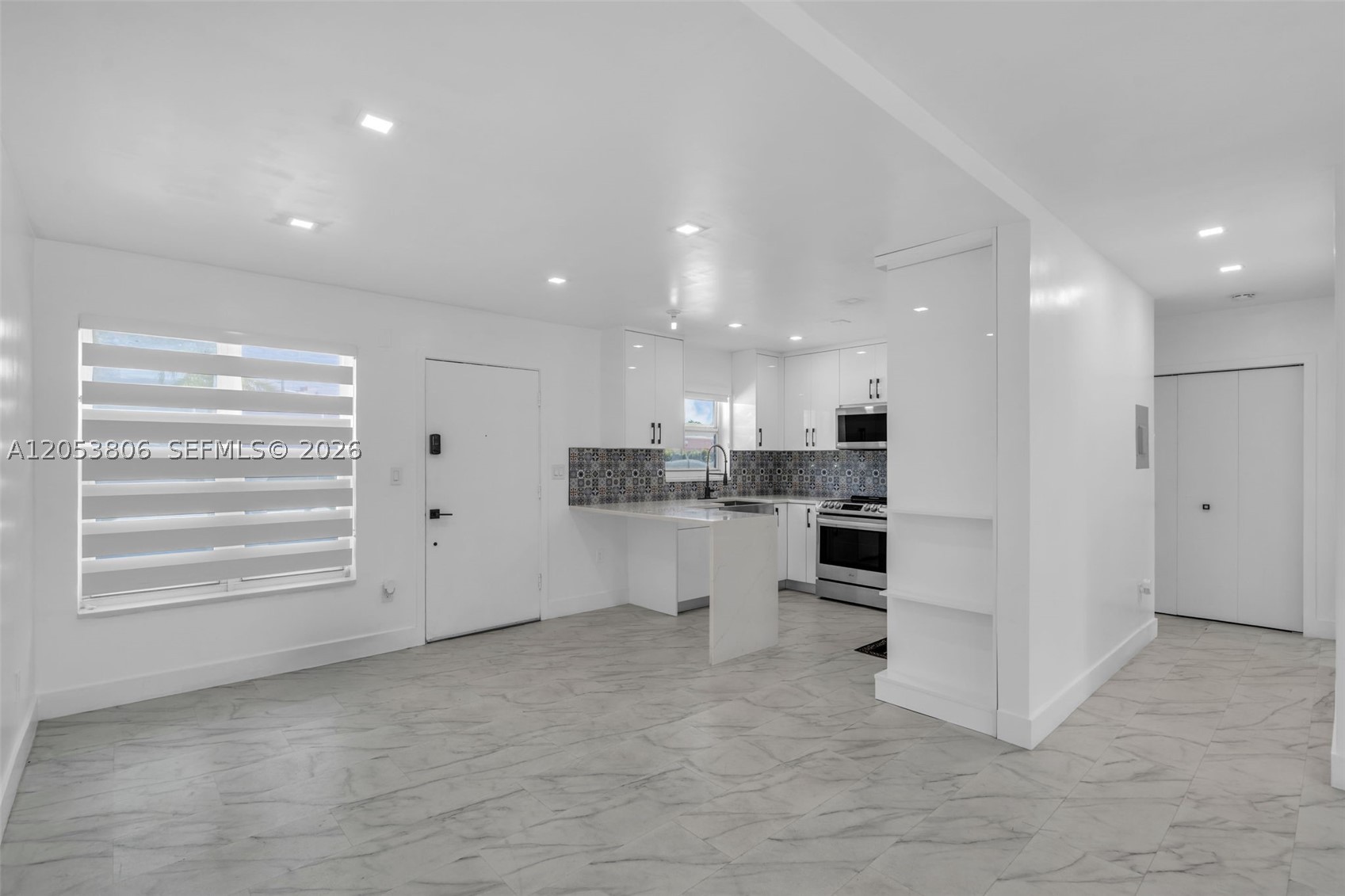 KEYSTONE MANOR CONDO - Residential