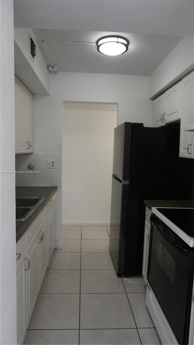 VERABELLA FALLS CONDO - Residential Lease