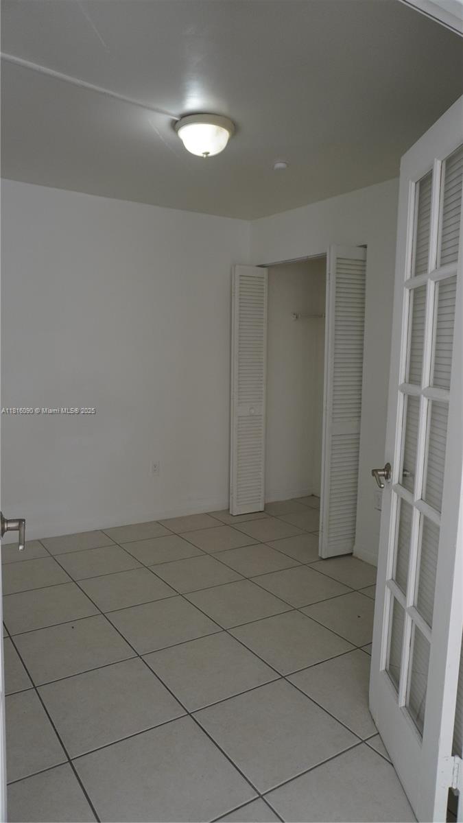 VERABELLA FALLS CONDO - Residential Lease