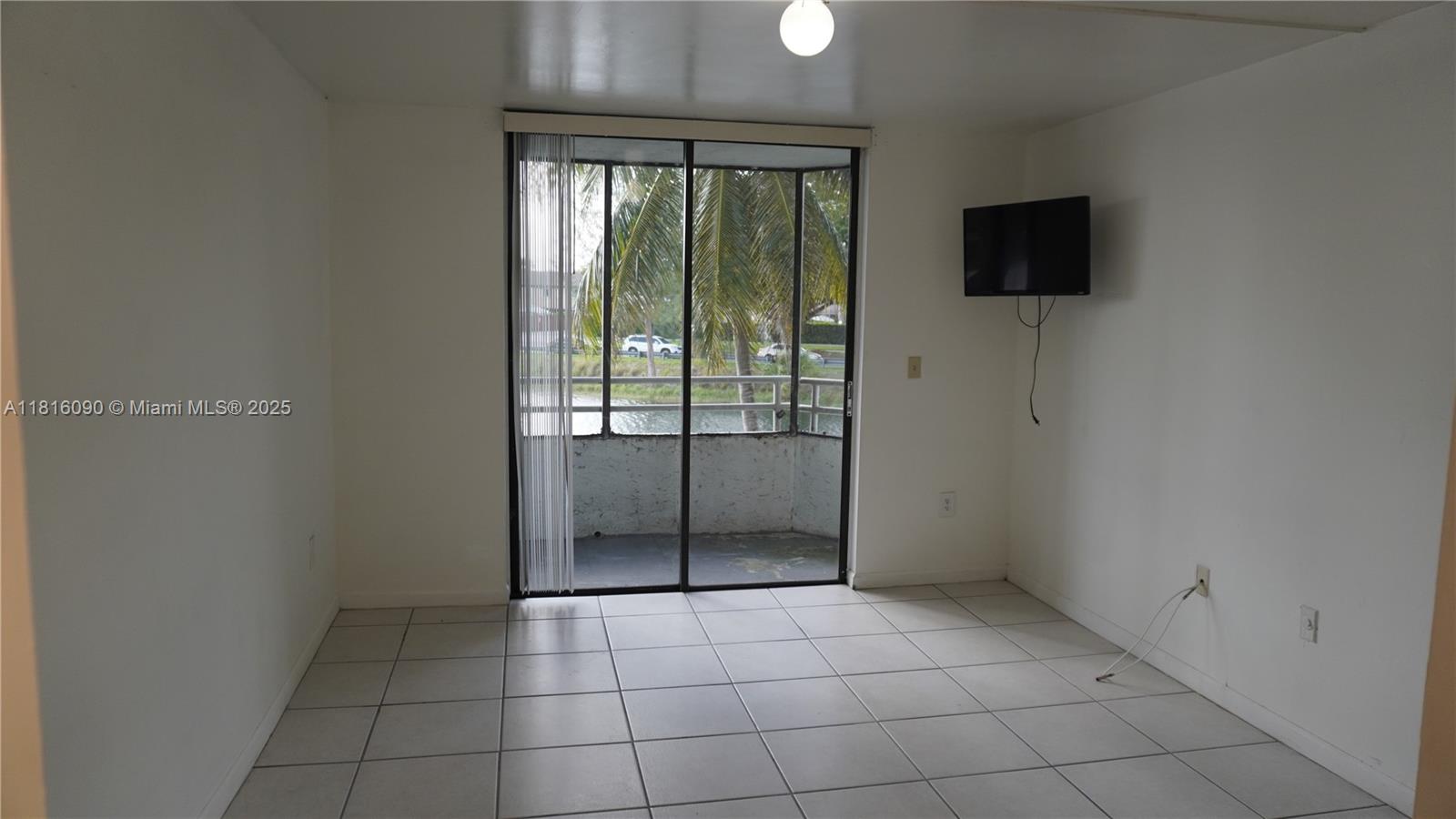VERABELLA FALLS CONDO - Residential Lease