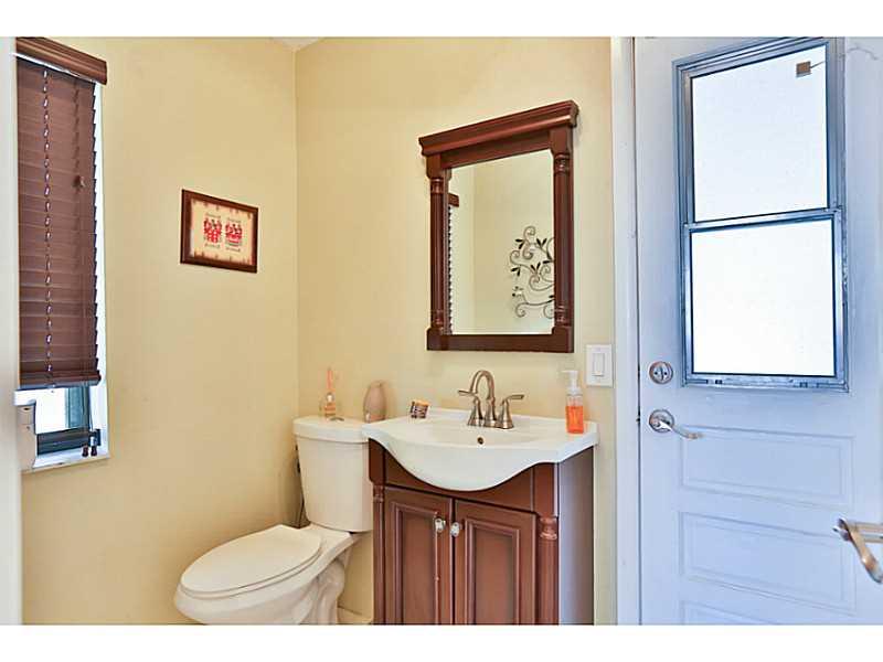 SOUTH SPRINGS HOMES - Residential