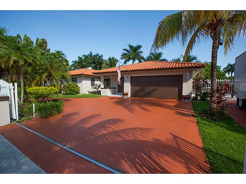SOUTH SPRINGS HOMES - Residential