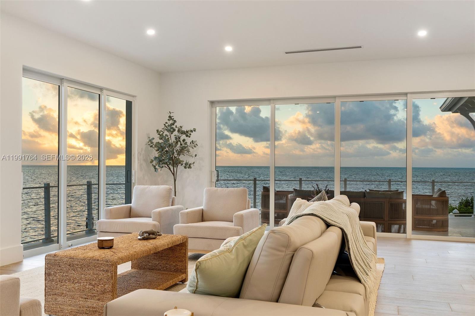 SUNRISE POINT REV RESUBD - Residential
