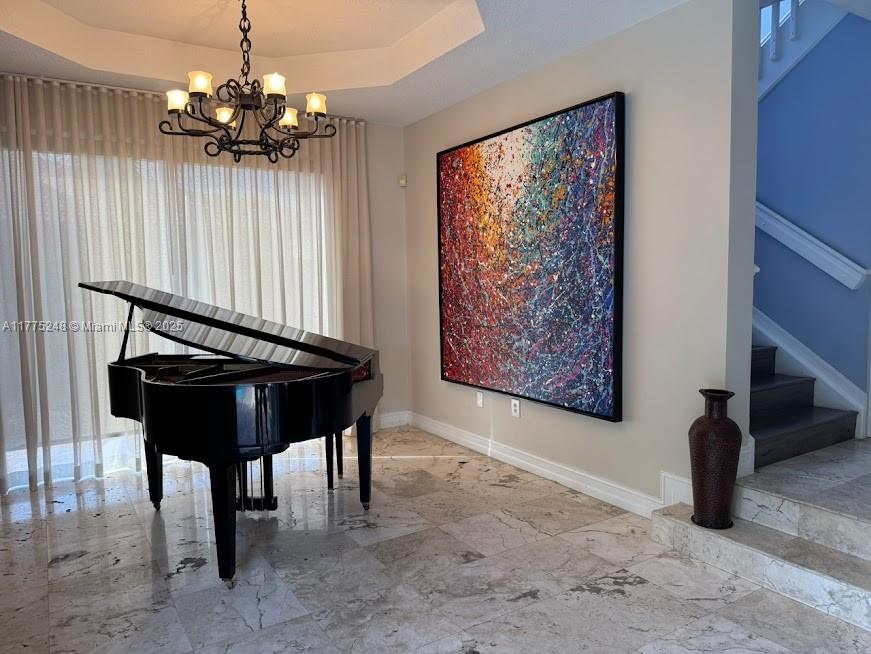 KARENERO FALLS - Residential Lease