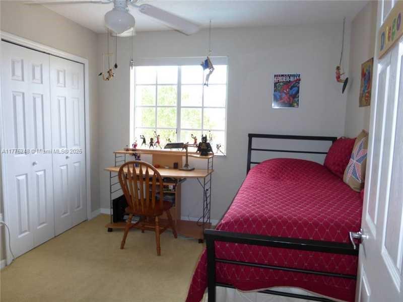 KARENERO FALLS - Residential Lease