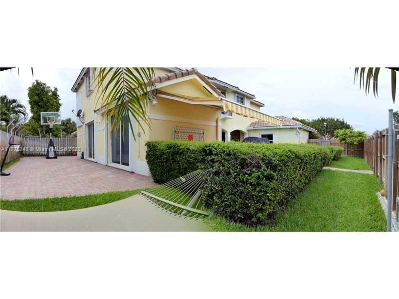 KARENERO FALLS - Residential Lease