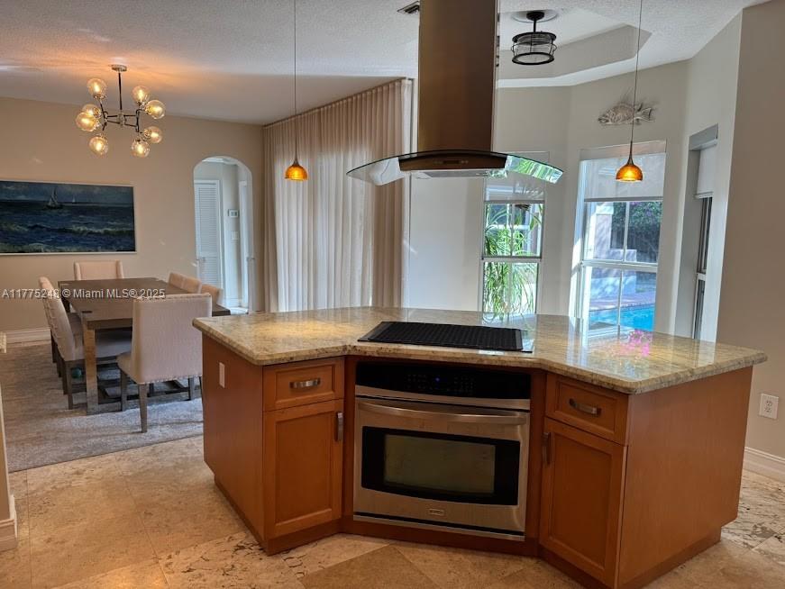 KARENERO FALLS - Residential Lease