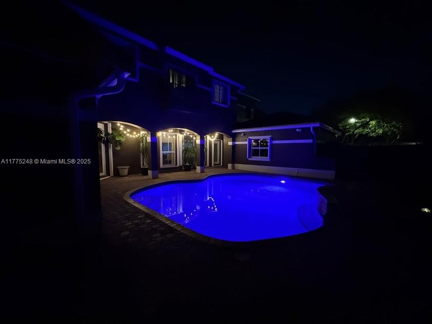 KARENERO FALLS - Residential Lease