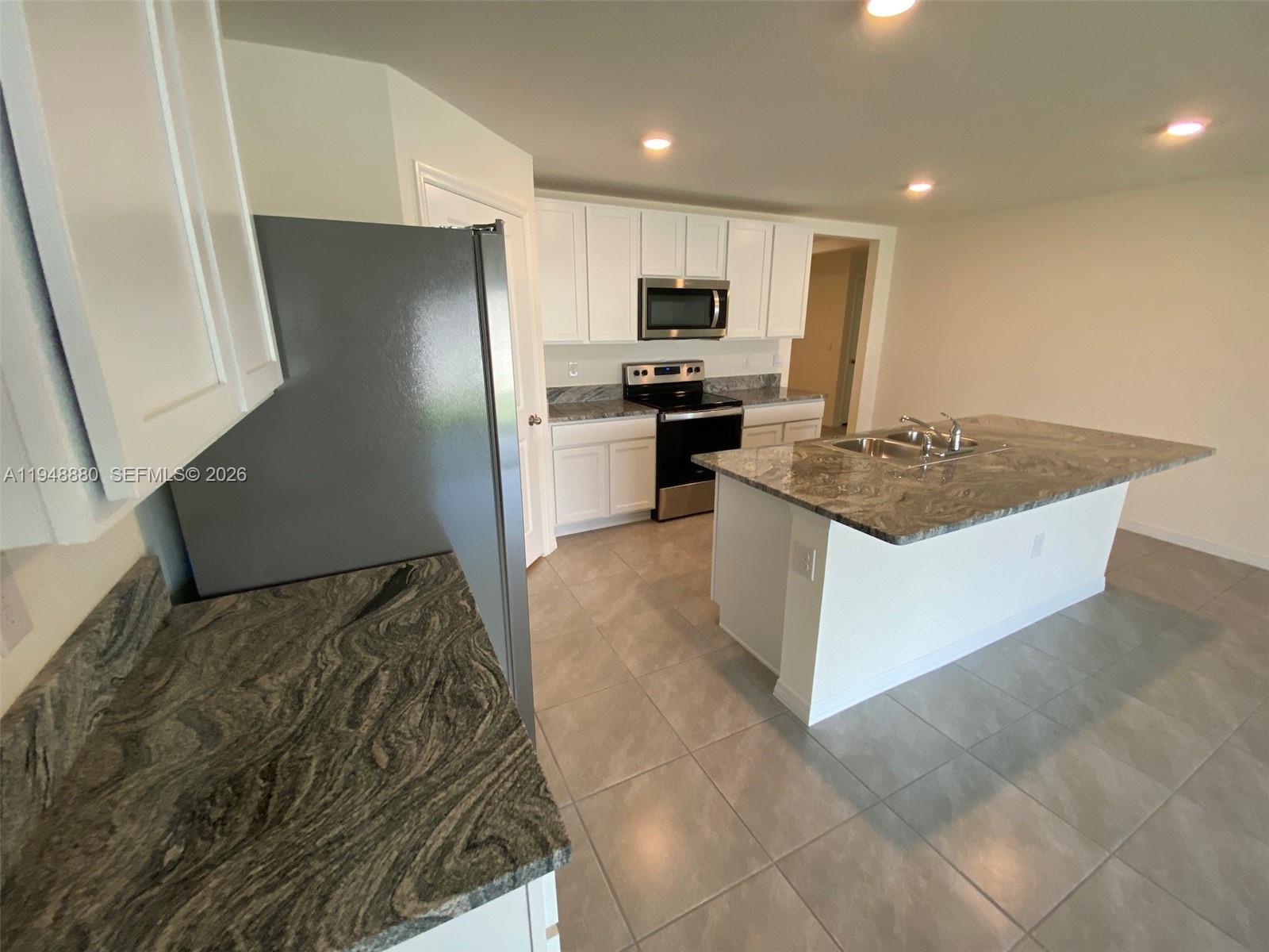 GREYSTONE HILLS PAHSE TWO - Residential
