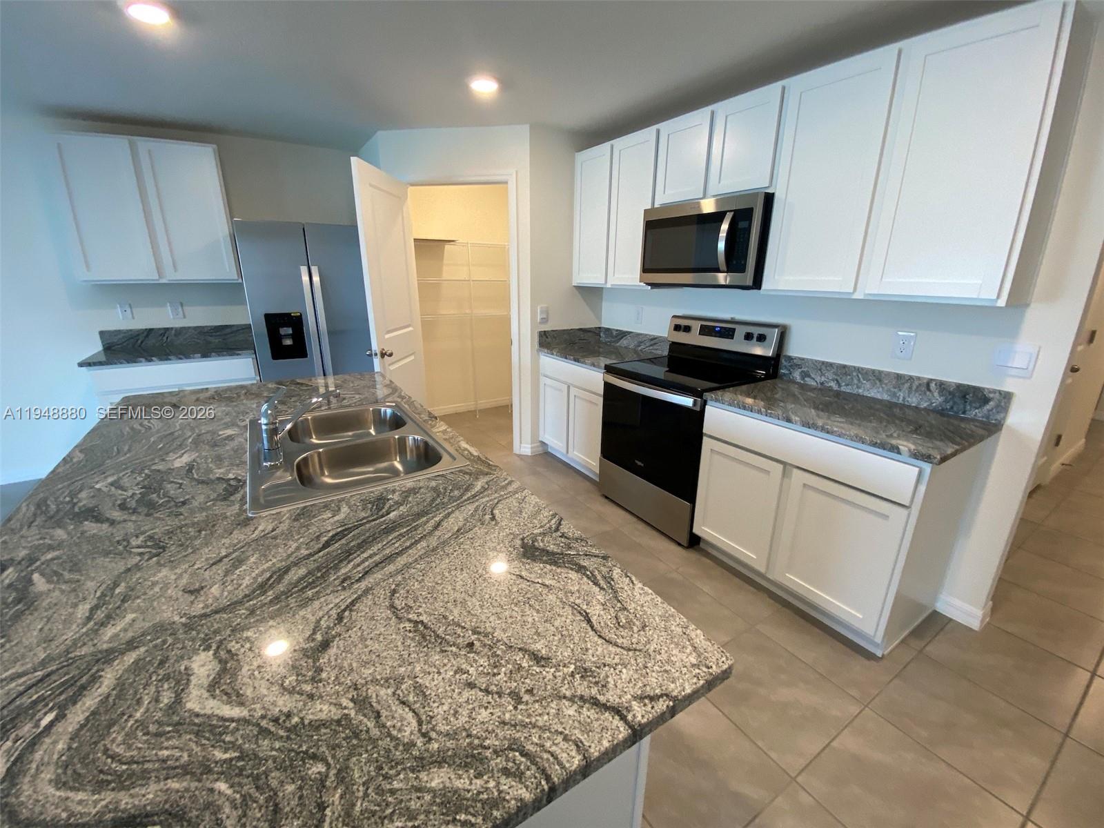 GREYSTONE HILLS PAHSE TWO - Residential