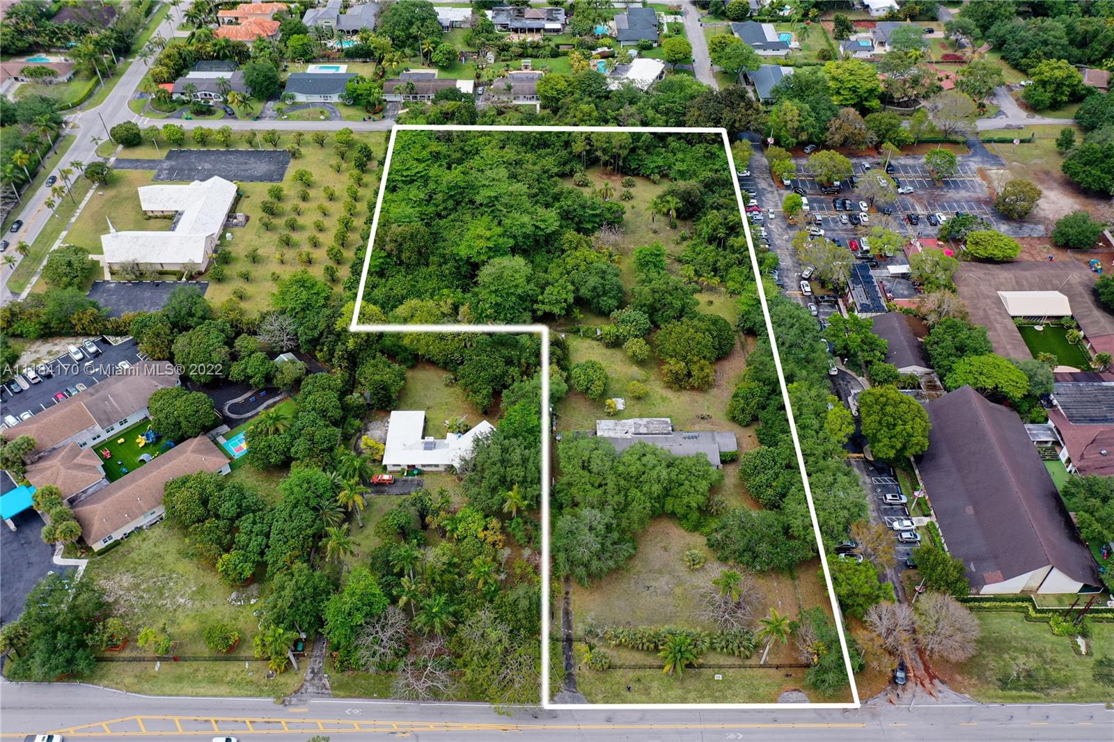 KENDAL GREEN HOMESITES - Residential