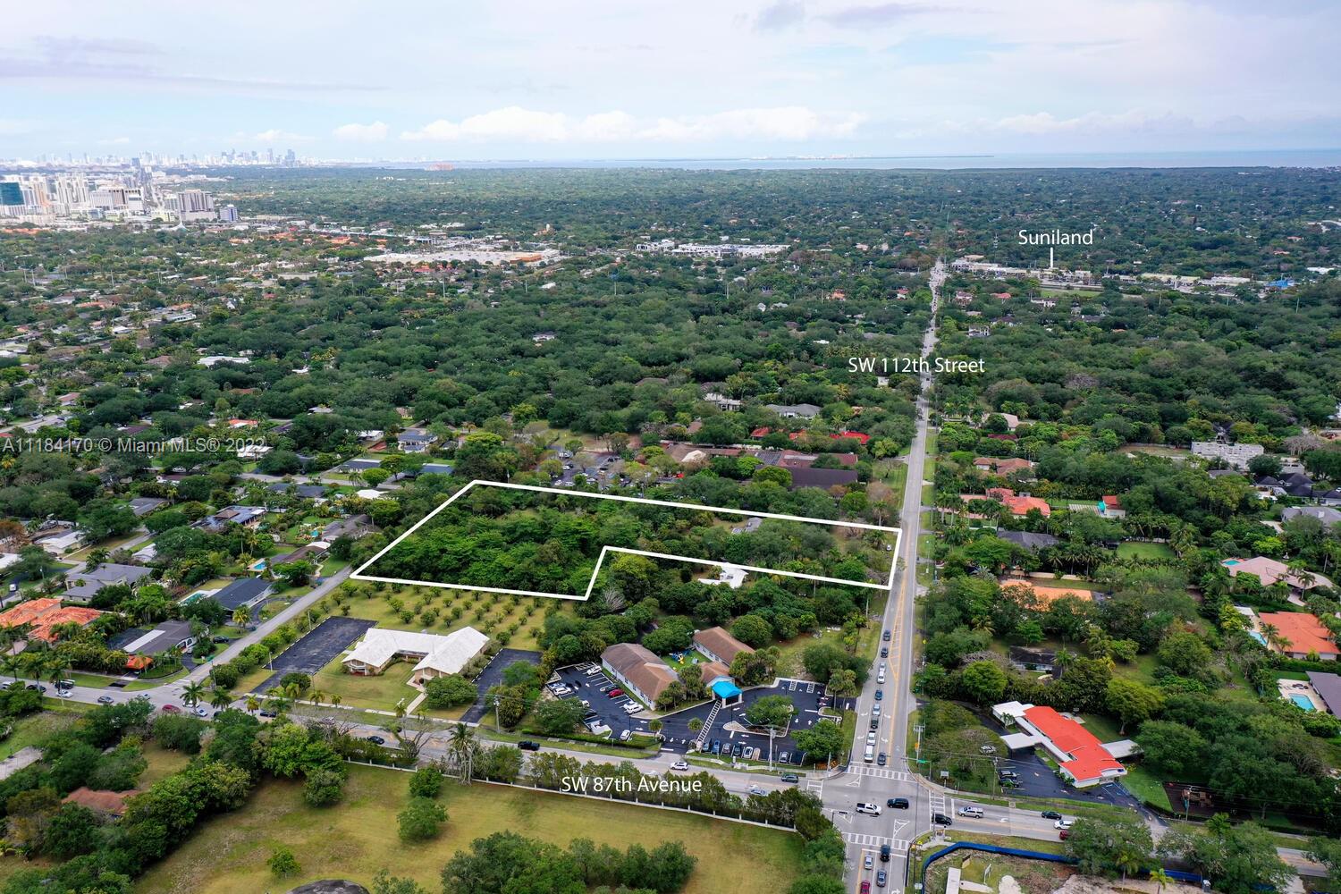 KENDAL GREEN HOMESITES - Residential