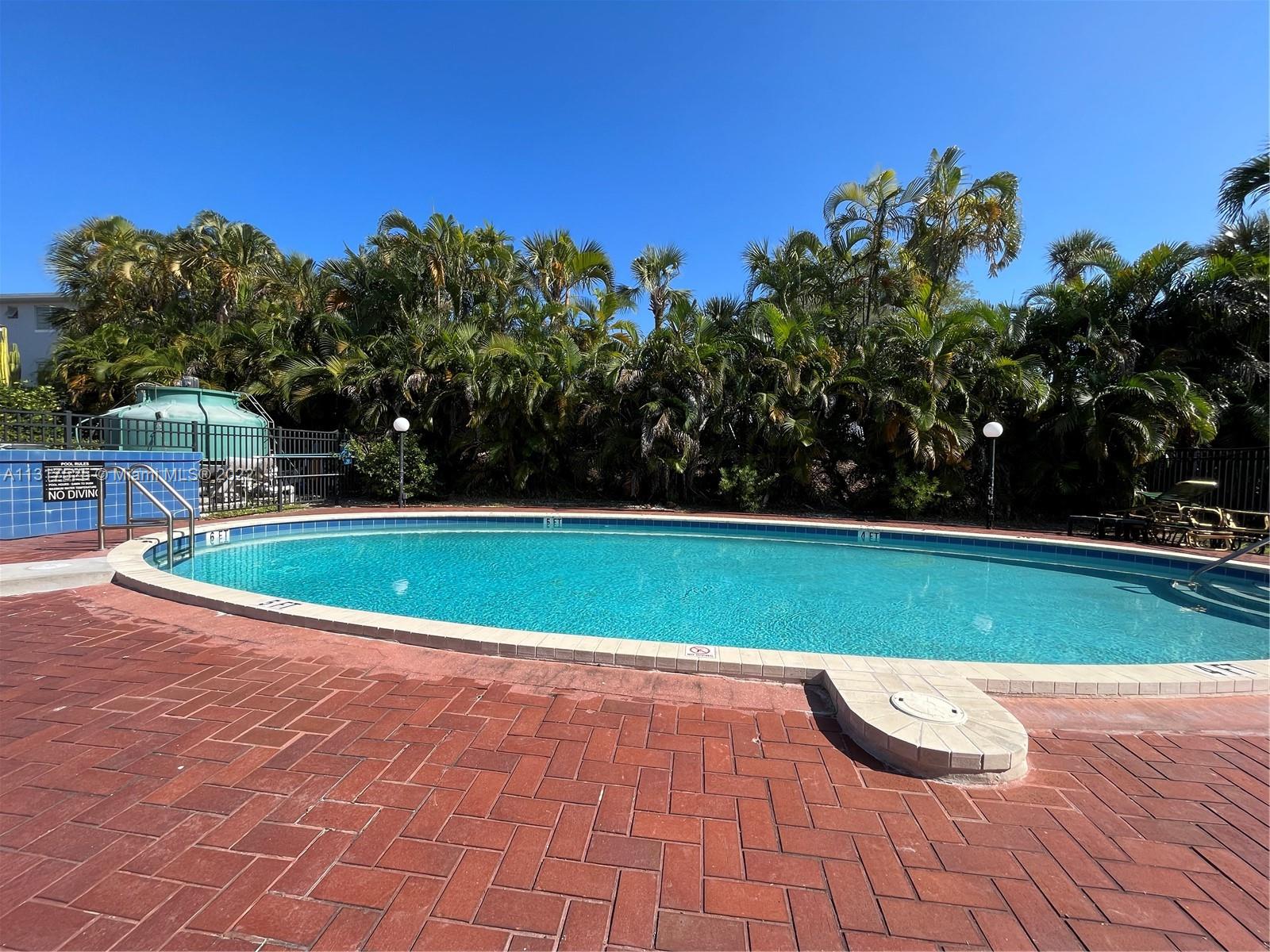 TOWN & COUNTRY APTS CONDO - Residential Lease