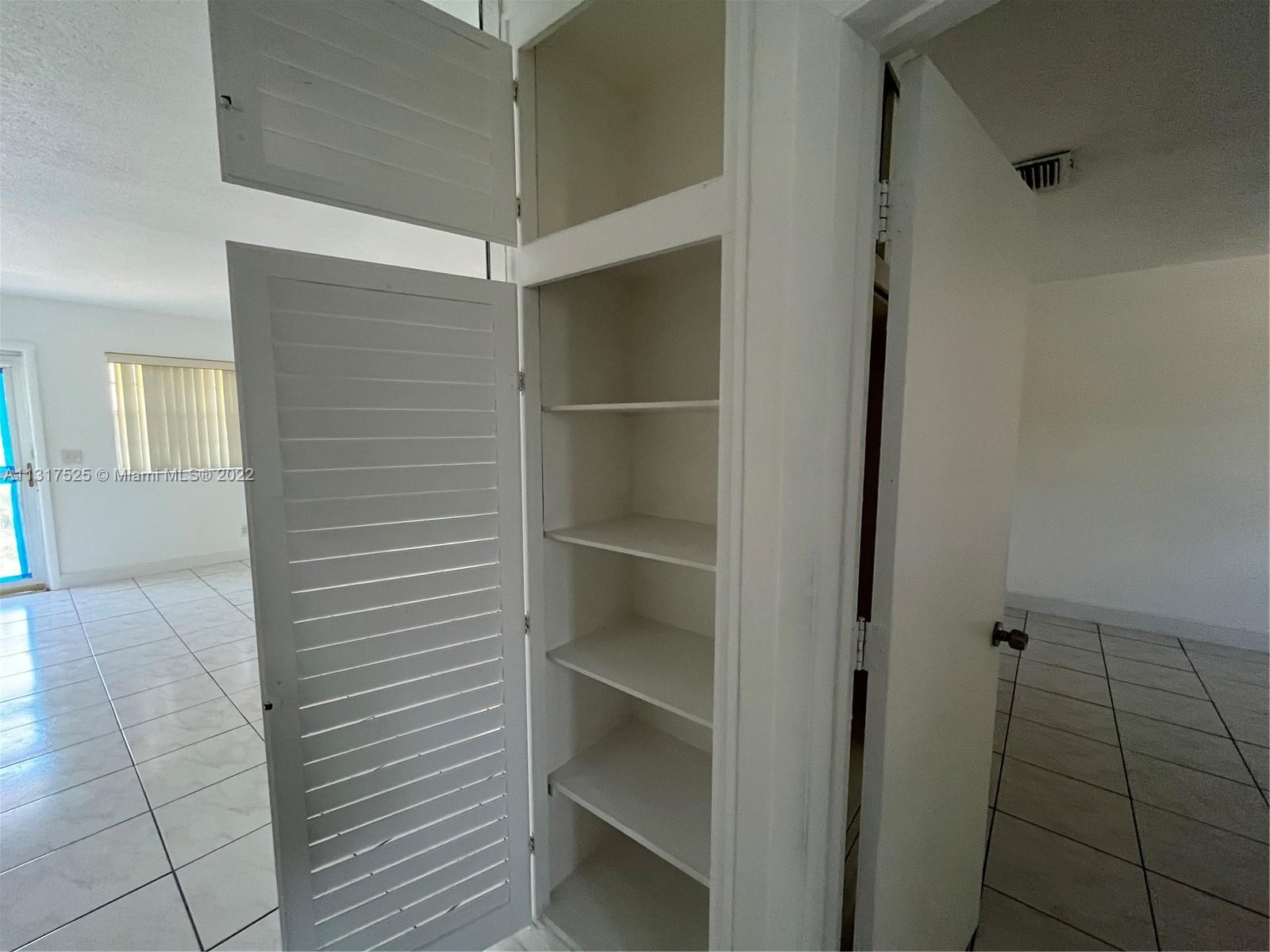 TOWN & COUNTRY APTS CONDO - Residential Lease