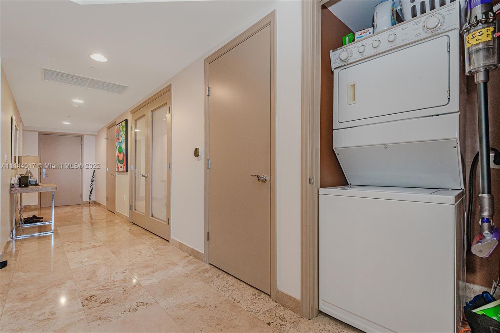 BEACH CLUB CONDO - Residential