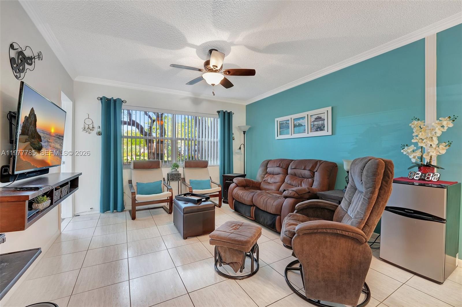 ALOHA GARDENS CONDO - Residential