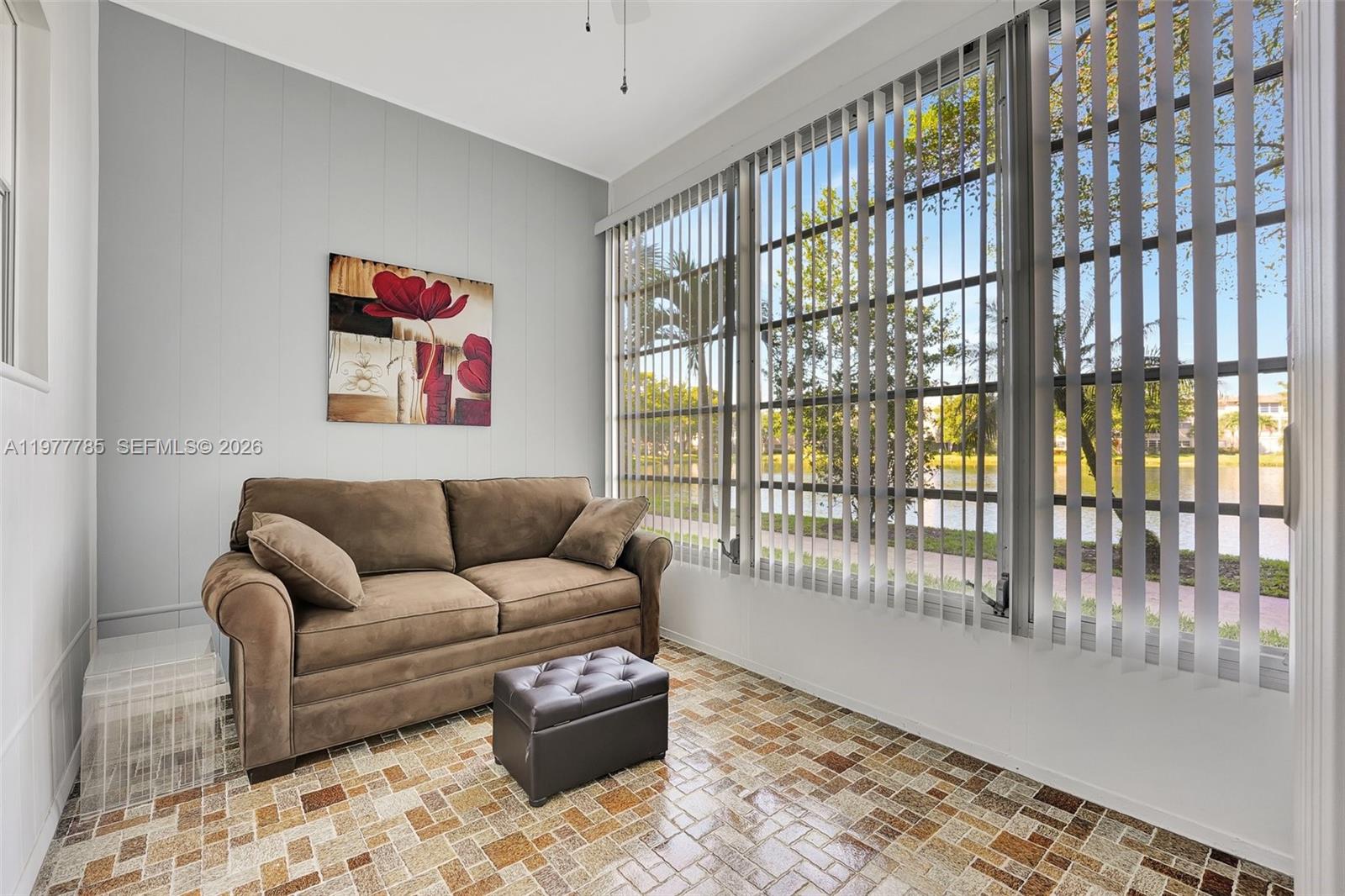 ALOHA GARDENS CONDO - Residential