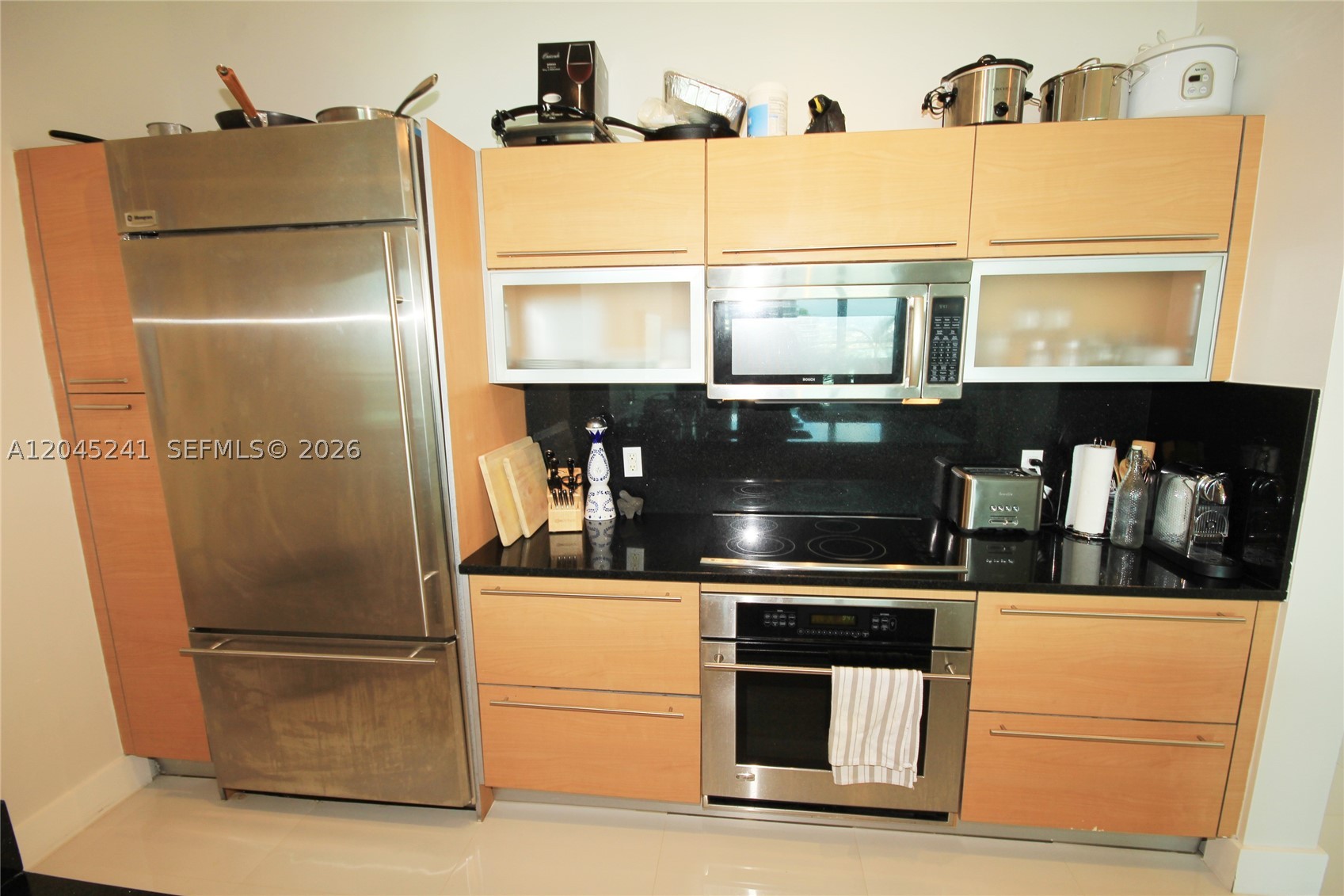 THE PLAZA 851 BRICKELL CON - Residential Lease