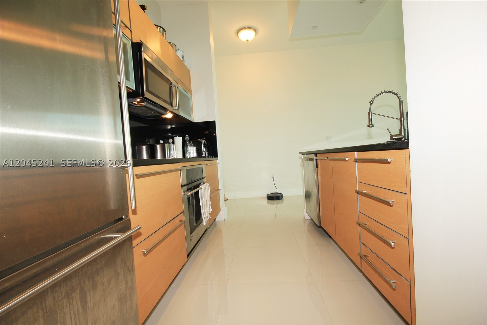 THE PLAZA 851 BRICKELL CON - Residential Lease