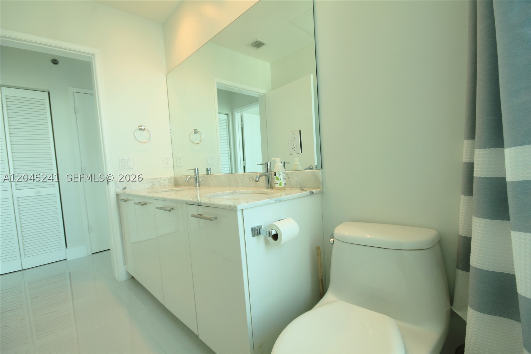 THE PLAZA 851 BRICKELL CON - Residential Lease