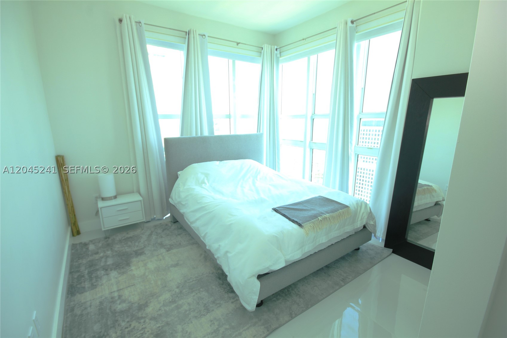 THE PLAZA 851 BRICKELL CON - Residential Lease