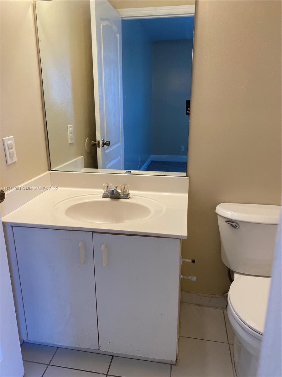 SIERRA RIDGE CONDO J-53 - Residential