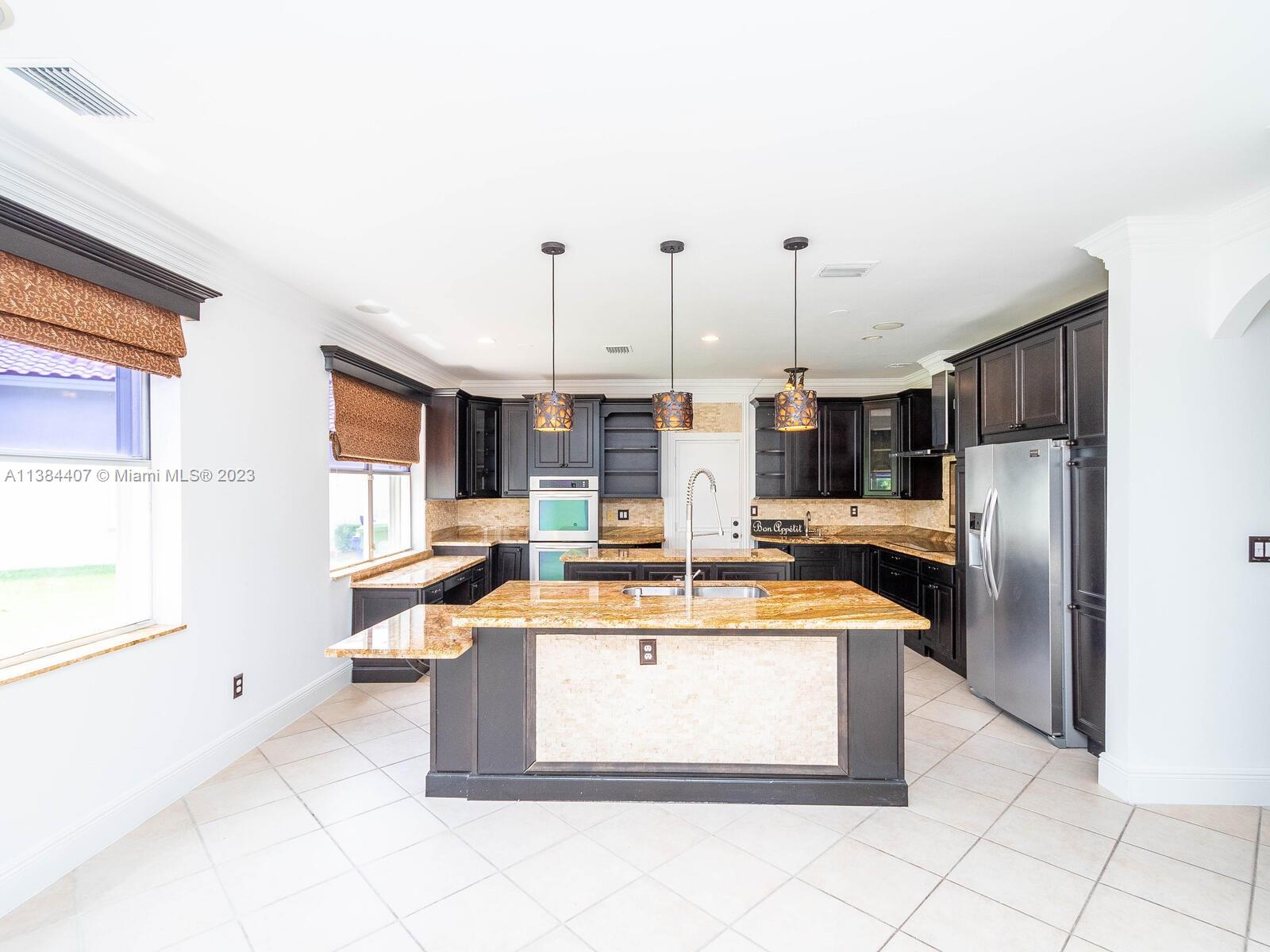TWIN ACRES - Residential Lease