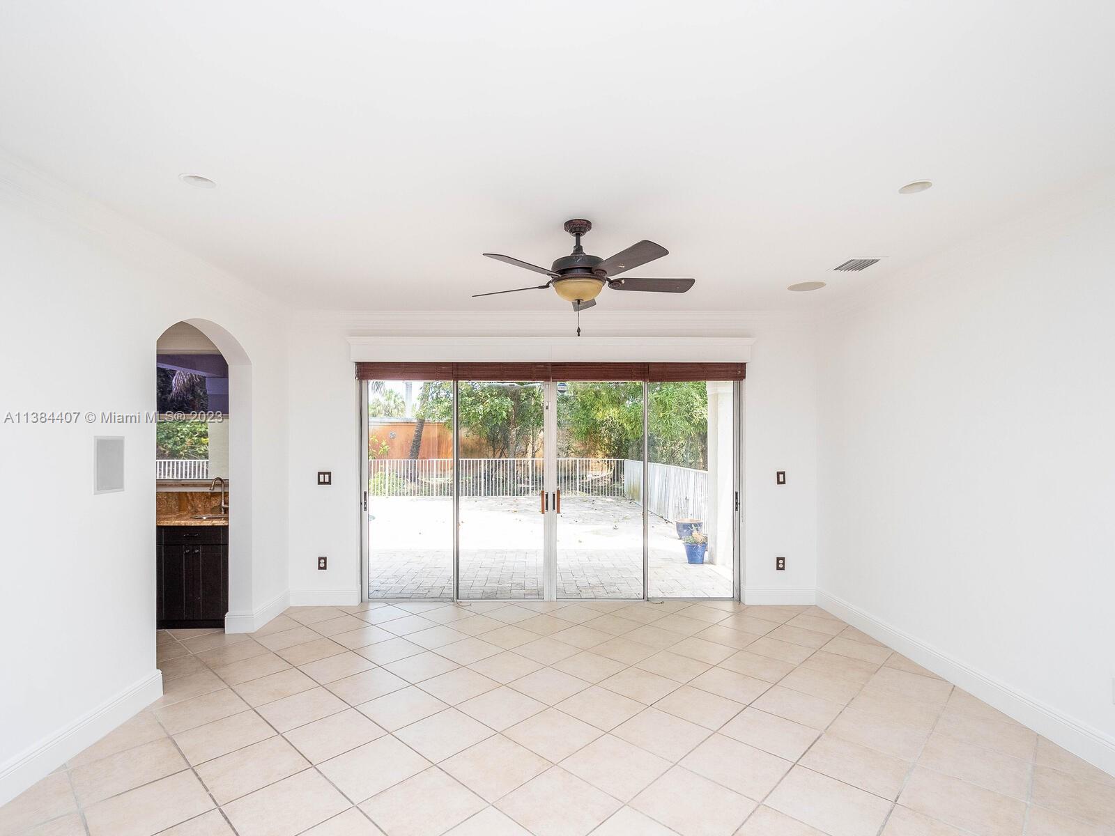 TWIN ACRES - Residential Lease