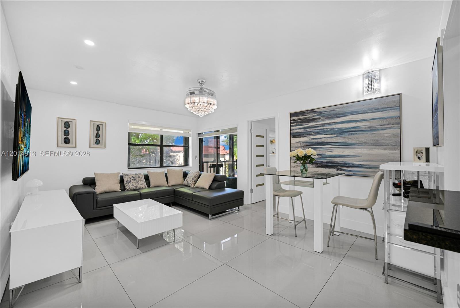 MOTIVATED SELLER! Excellent opportunity in the heart of Hialeah. Beautiful fully remodeled 2-bedroom, 2-bathroom apartment. Spacious, bright, and featuring a modern design. Porcelain flooring throughout and an updated kitchen with stainless steel appliances, ideal for those seeking a move-in ready home with no additional investment needed.

Located in a gated community with 24/7 security, swimming pools, lakes, and recreational areas. Conveniently situated near top schools, banks, shopping centers, and major highways.

This property will not last on the market!