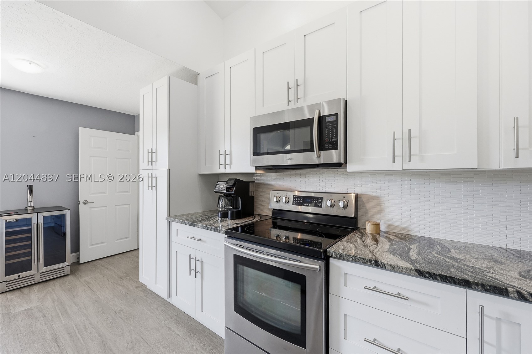 PIPERS GLEN A-3 - Residential