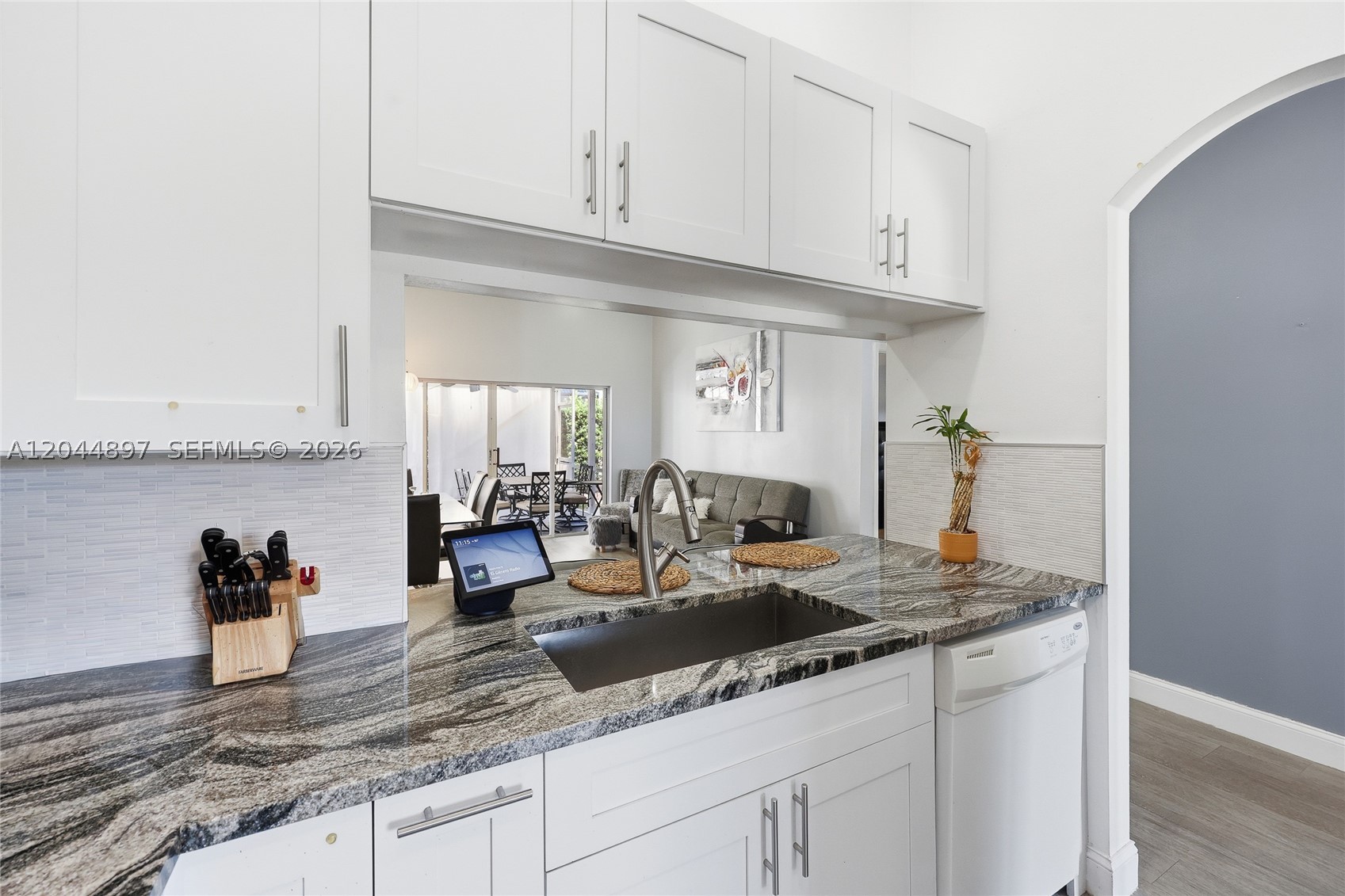 PIPERS GLEN A-3 - Residential