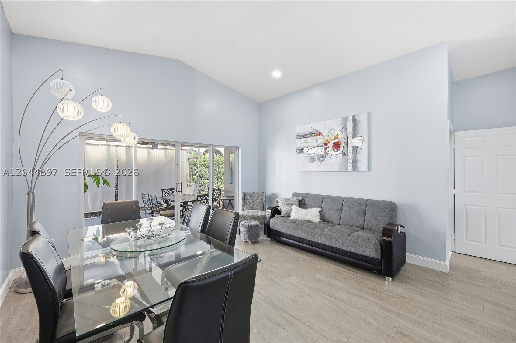 PIPERS GLEN A-3 - Residential