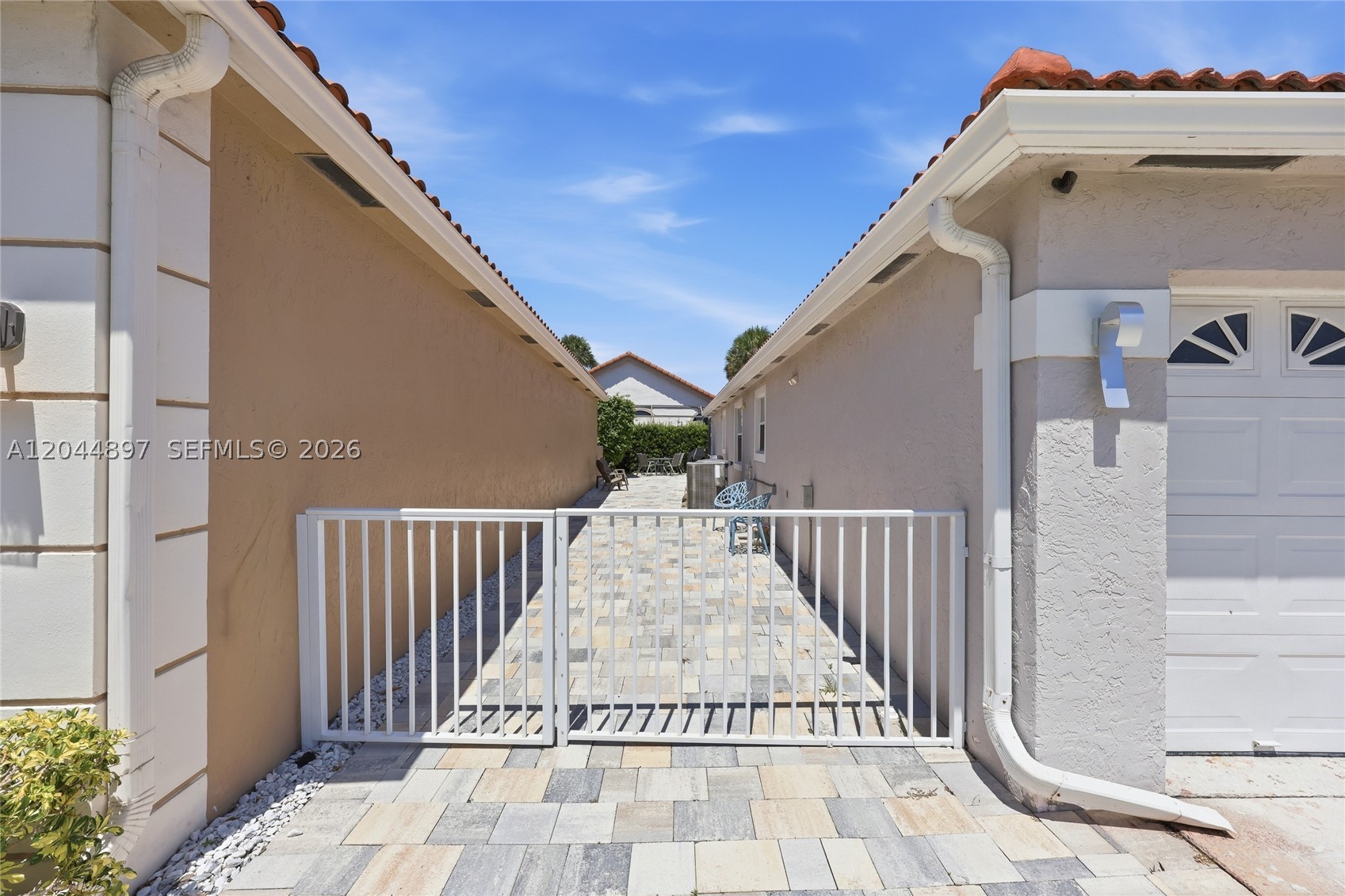 PIPERS GLEN A-3 - Residential