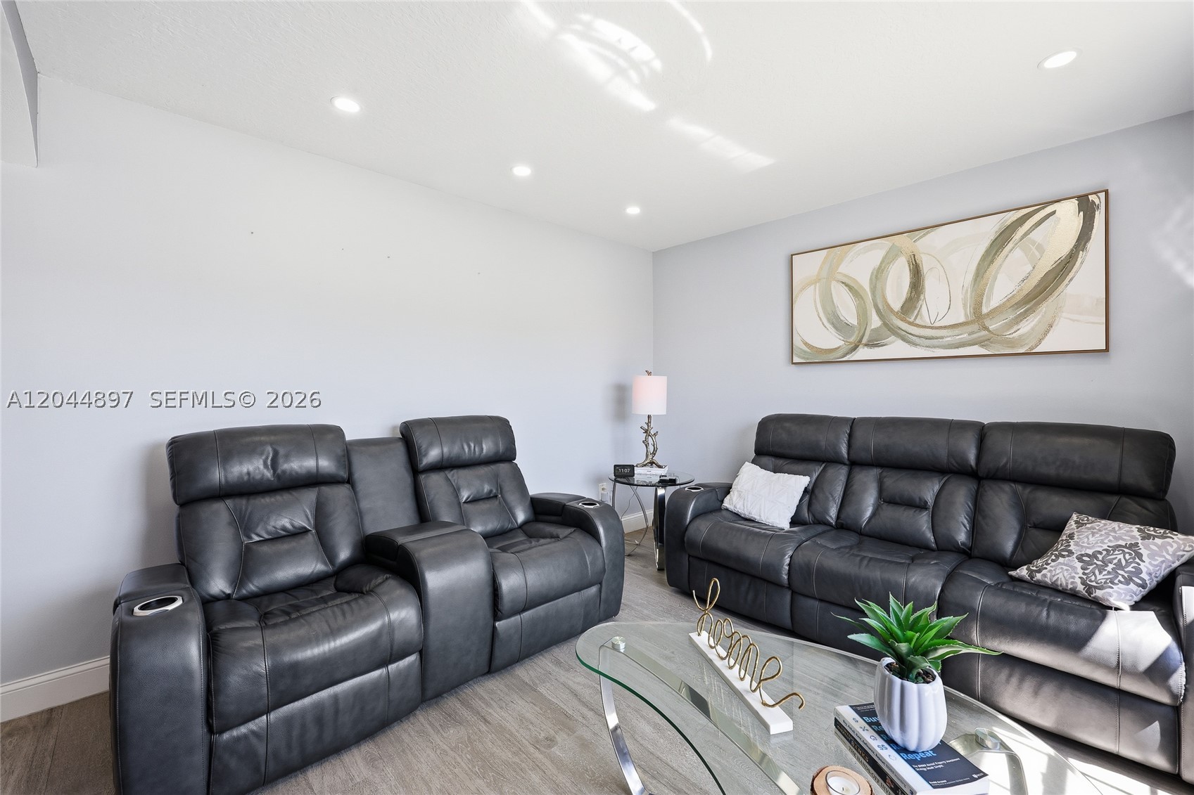 PIPERS GLEN A-3 - Residential