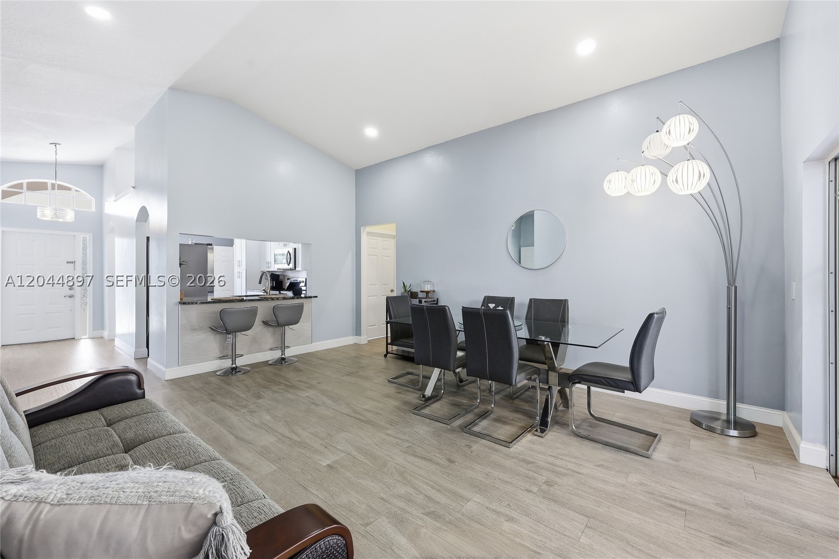 PIPERS GLEN A-3 - Residential