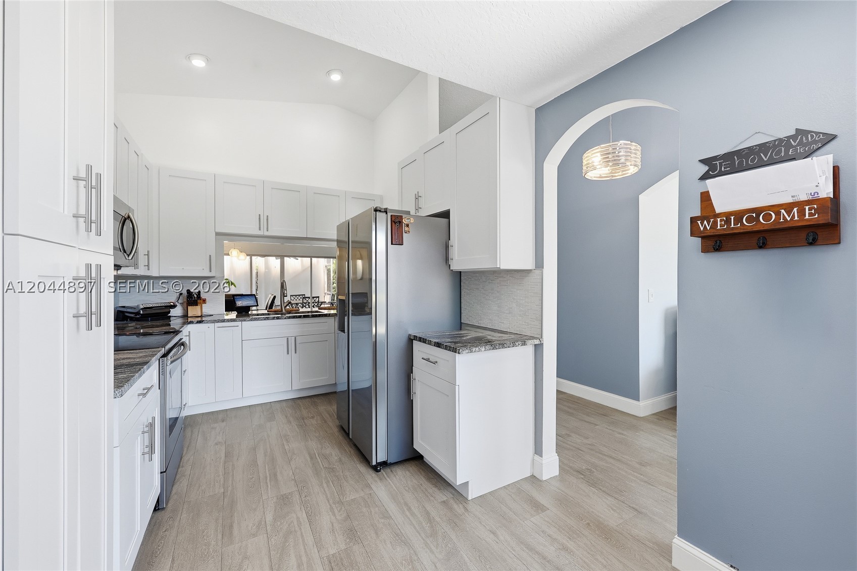 PIPERS GLEN A-3 - Residential