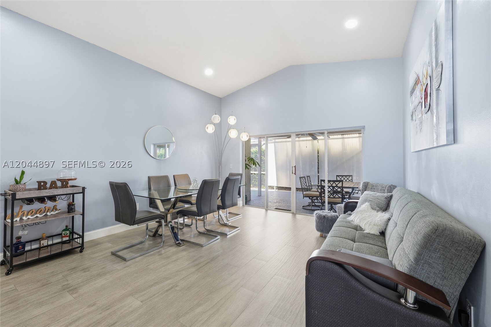 PIPERS GLEN A-3 - Residential
