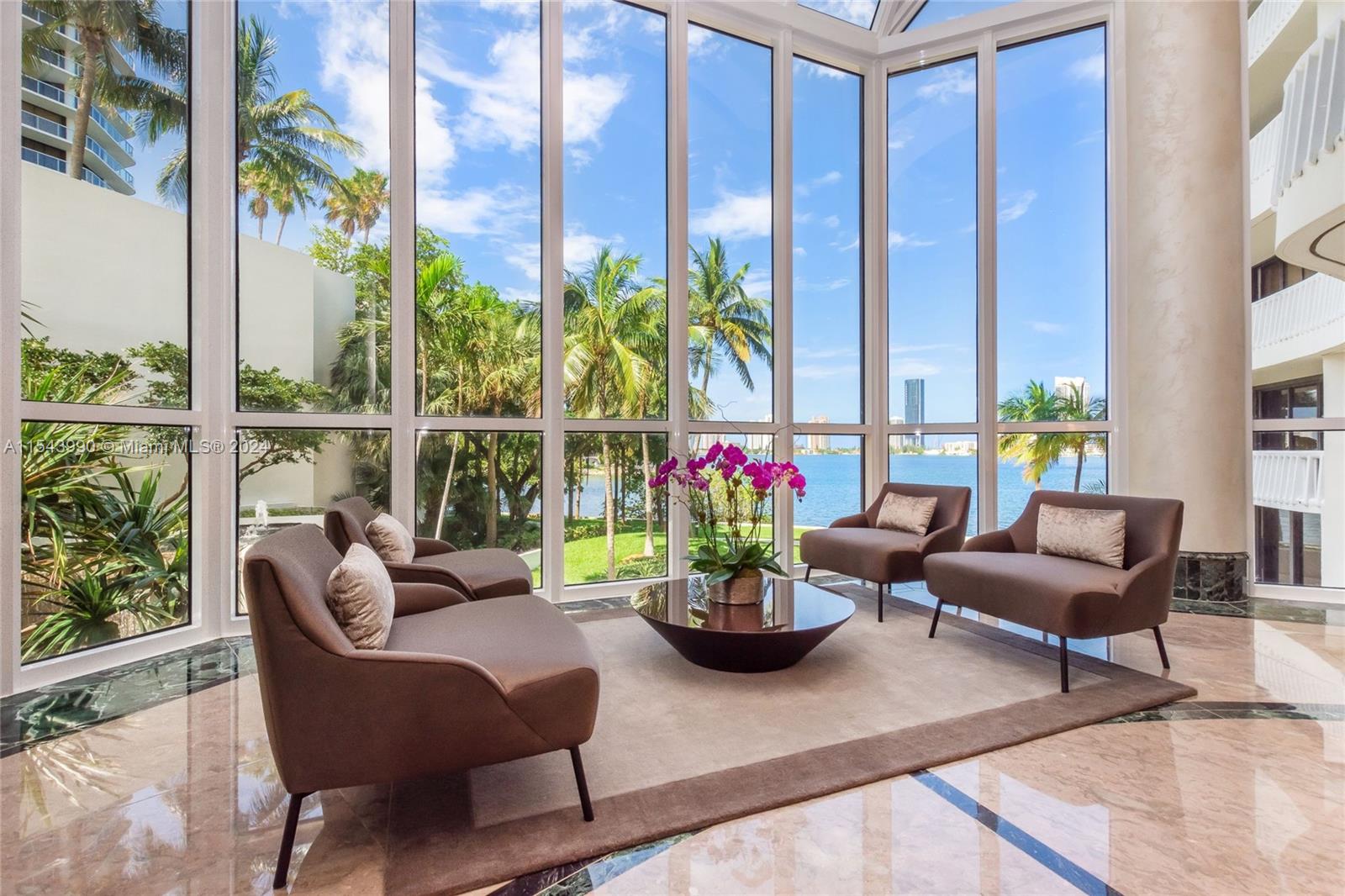 WILLIAMS ISLAND - Residential