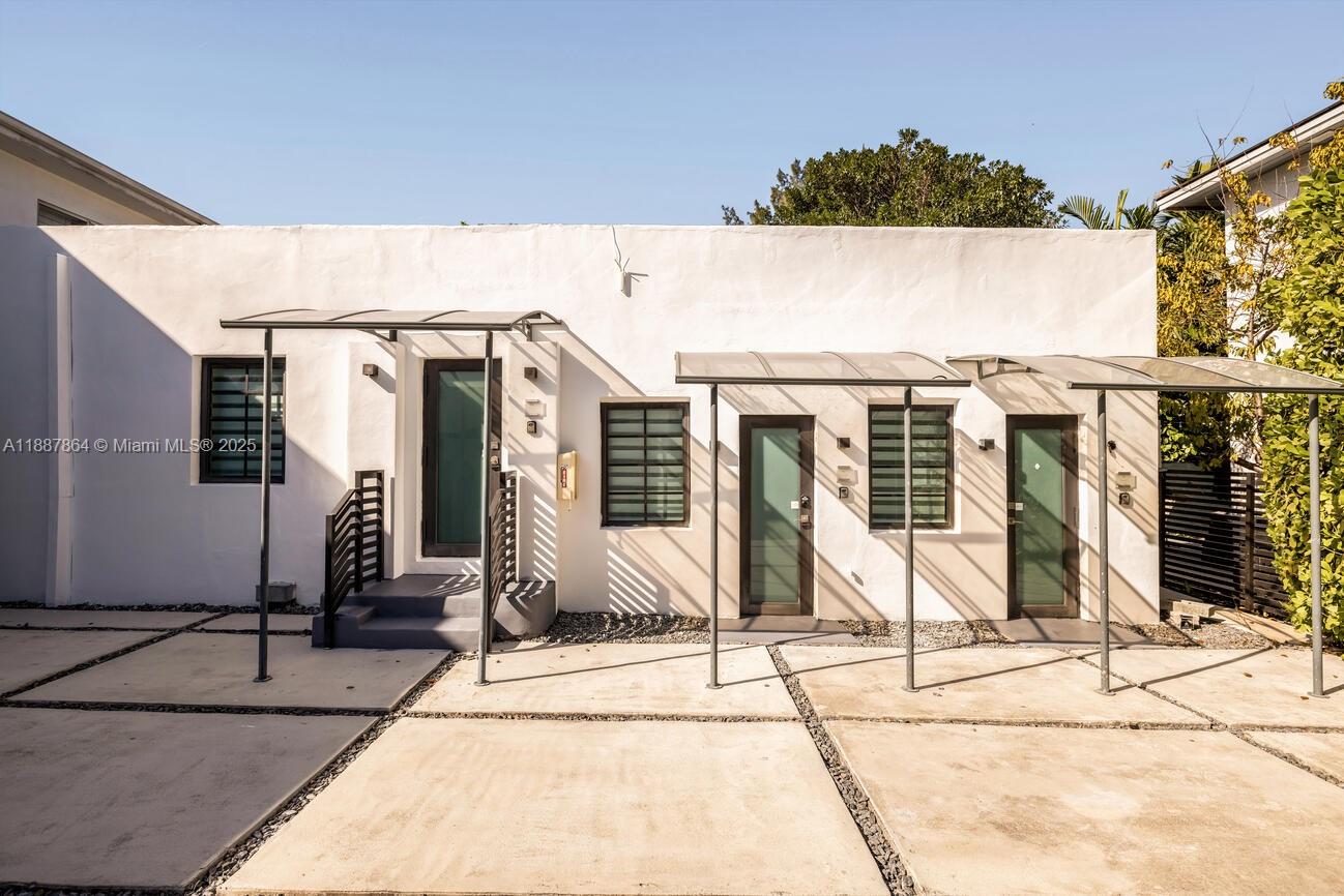 ALTOS DEL MAR NO 3 - Residential Lease