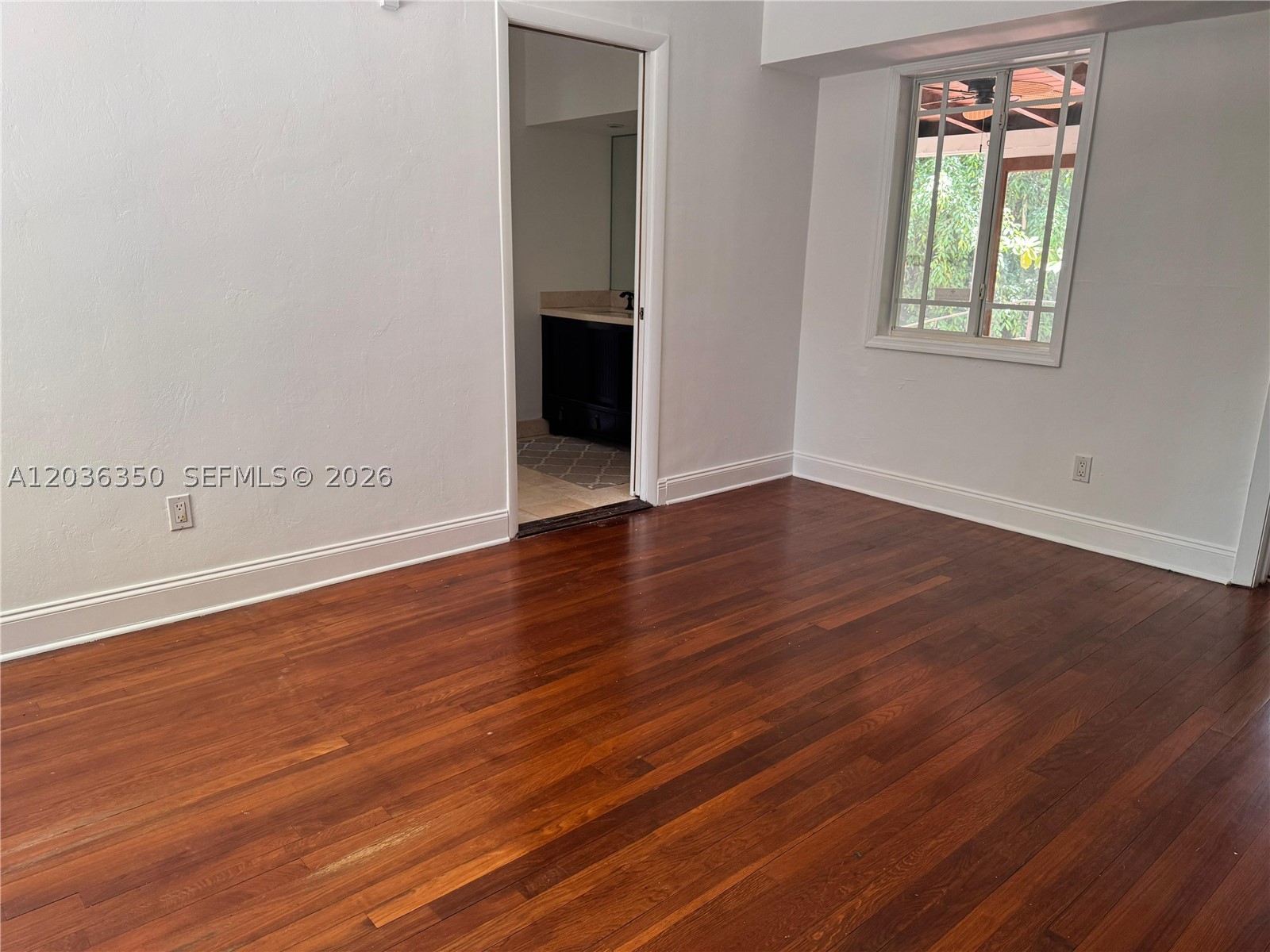 PALM MIAMI HEIGHTS REV - Residential Lease