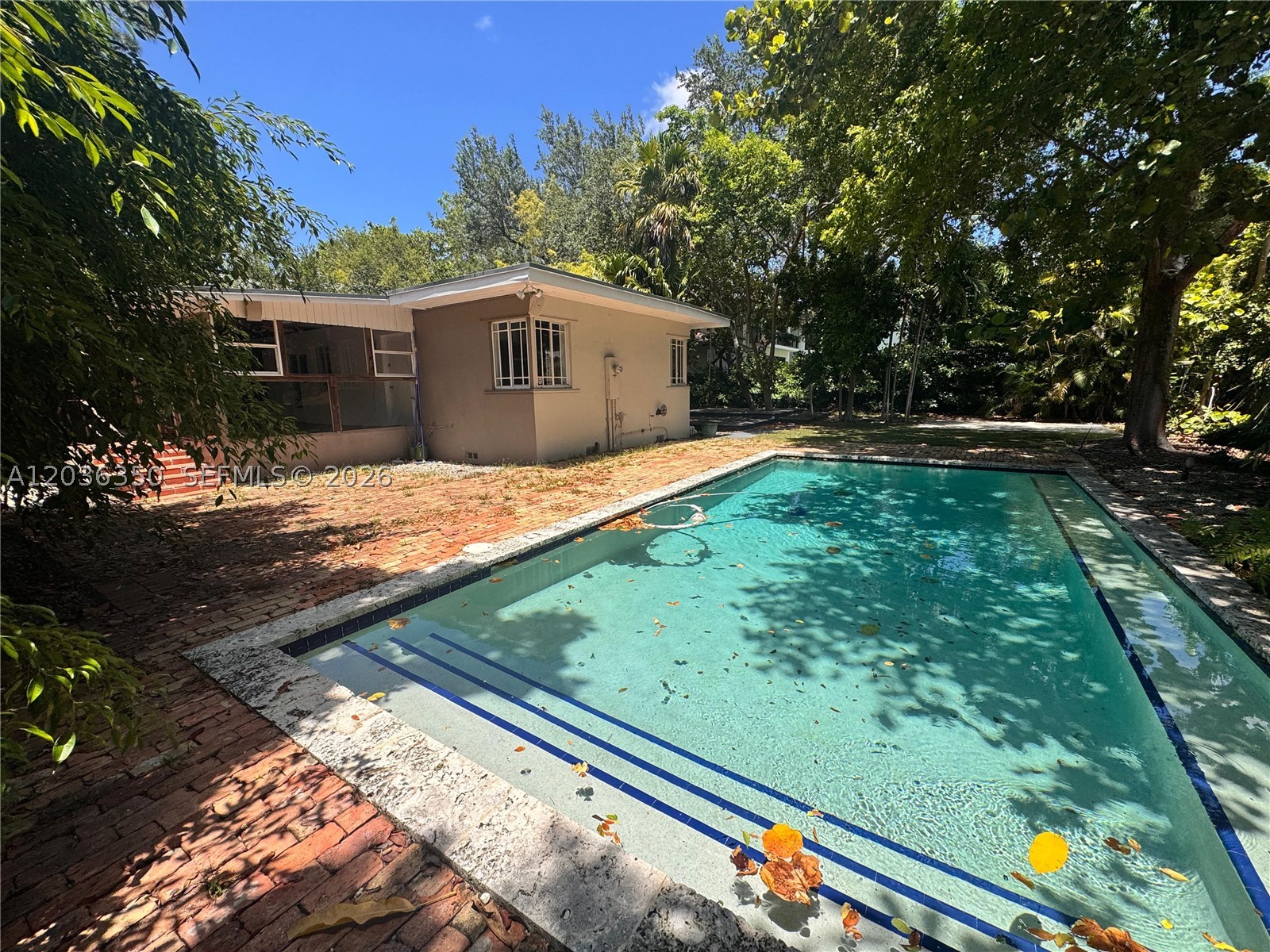 PALM MIAMI HEIGHTS REV - Residential Lease