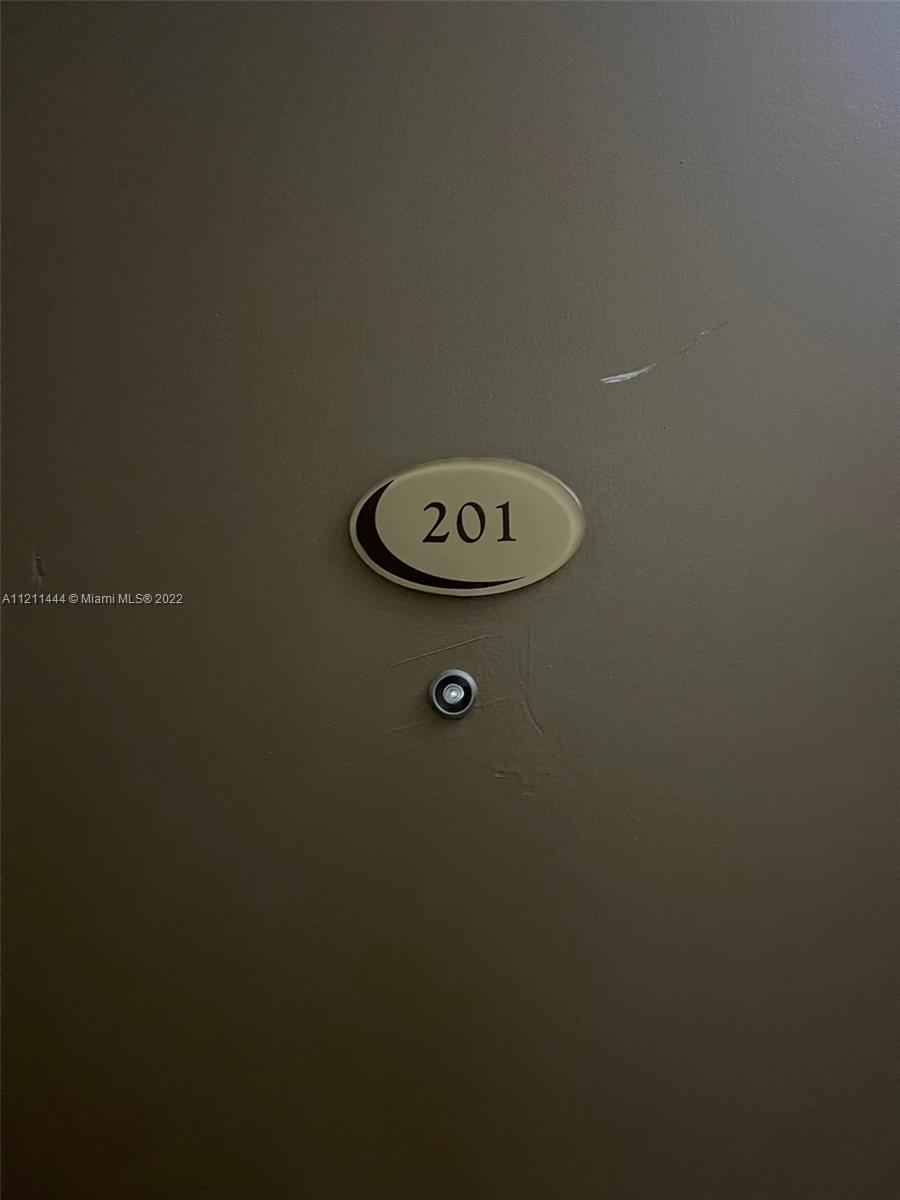 FOUNTAINVIEW CONDO NO 3 - Residential Lease